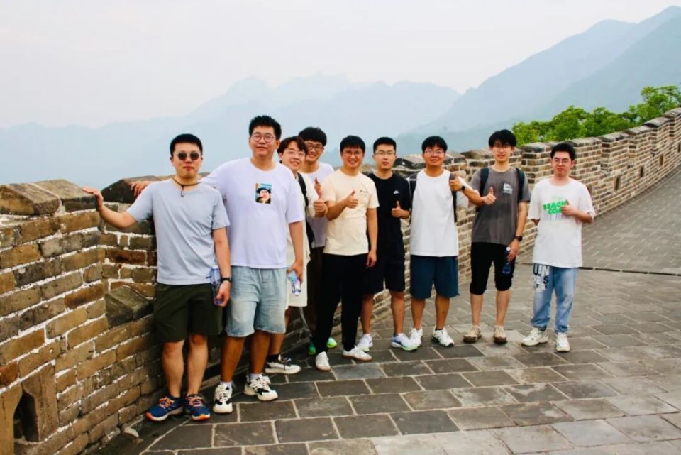 突破瓶颈！中国成功研制新型芯片